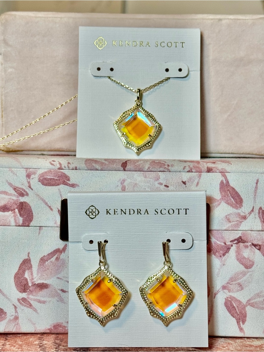 Kendra Scott Kacey Necklace & Earrings Set Large Iridescent New